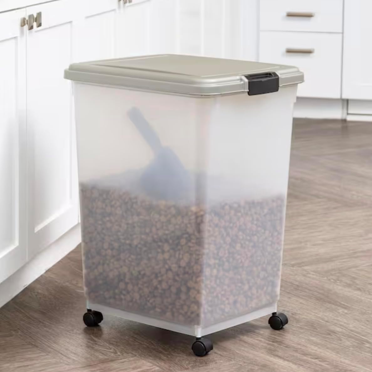 69 Quart Airtight Pet Food Container with Casters WY07540