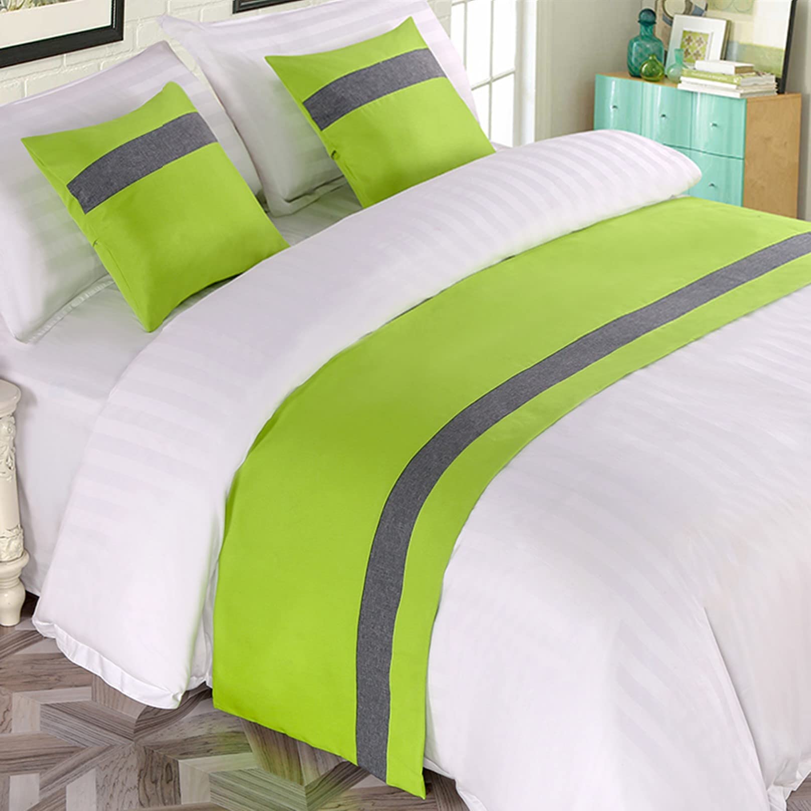 HLASMSPE Bed Runner for Foot of Bed Stripe Pattern Green Decor Bedding Protection Cover Bed Scarf Bed End Towel Bed Mat No Fading Hotel Bedroom Wedding Room,240x50cm