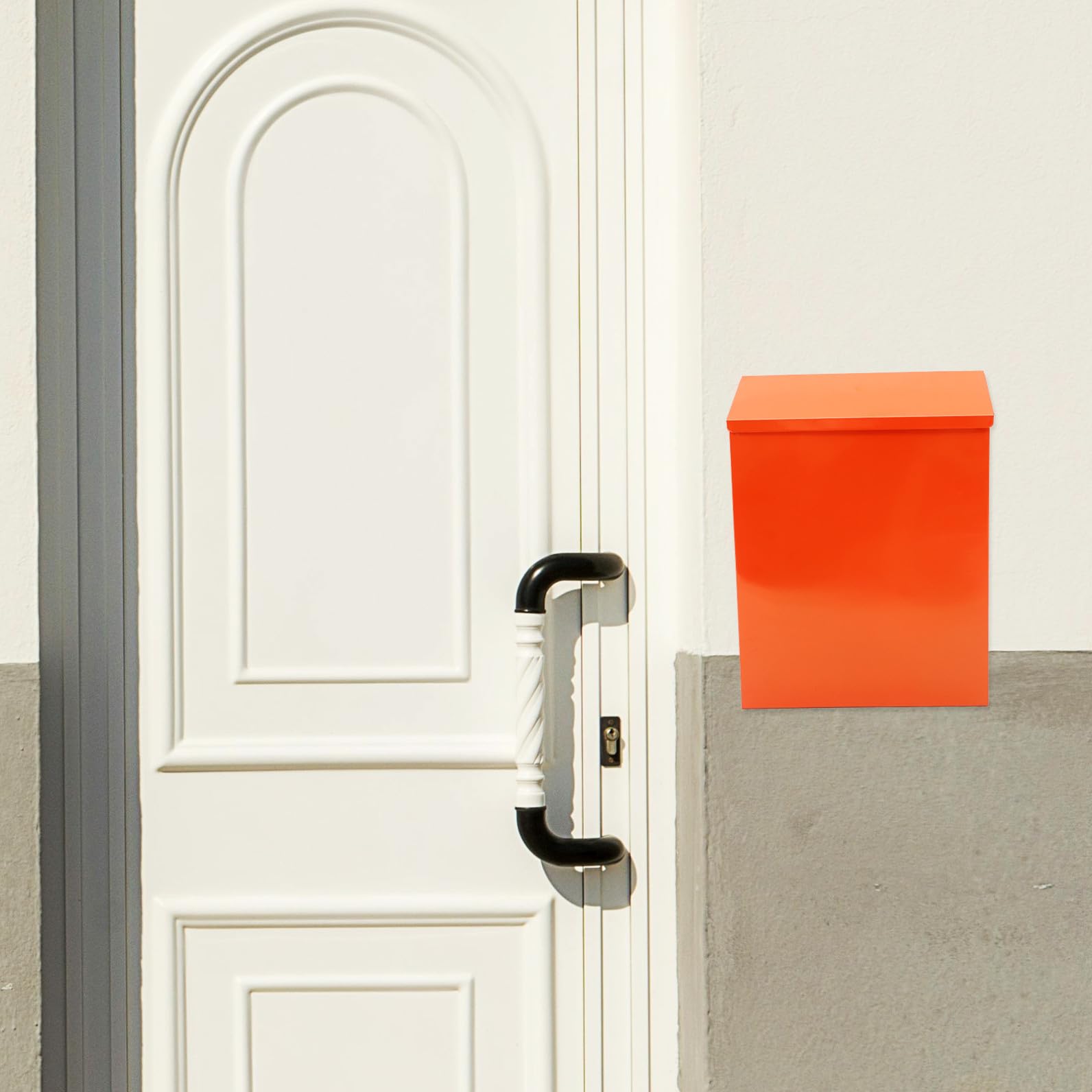 Cassetta Postale Stile Rustico da Parete Arancione in Ferro | Chiusura Lucchetto, Resistente alle Intemperie, Box Decorativo per Posta Vano Raccolta