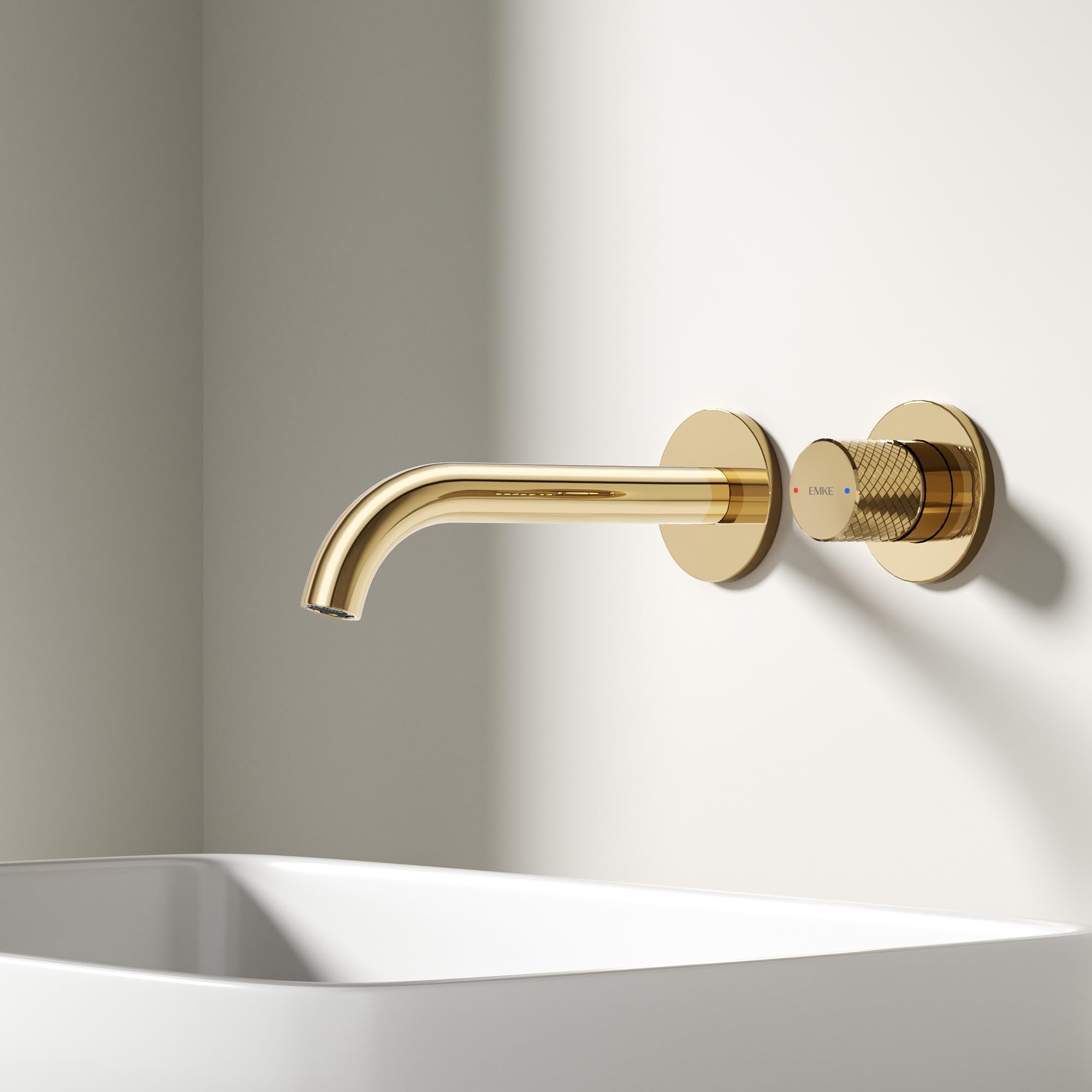 EMKE Waschtischarmatur Unterputz für Wandmontage, Wasserhahn Bad Unterputz, Mischbatterie Waschbecken wassersparend, Einhebelbatterie Armatur mit Auslauflänge 17 cm 4MS-Messing, Champagnergold
