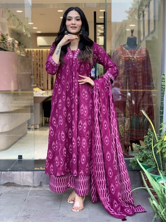 Image of Rangnavi Women's Cotton Anarkali Printed Kurta Set with Palazzo & Dupatta
