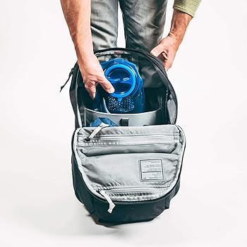 Amazon.co.jp: [エバーグッズ] CHZ26 - Civic Half Zip 26L Black