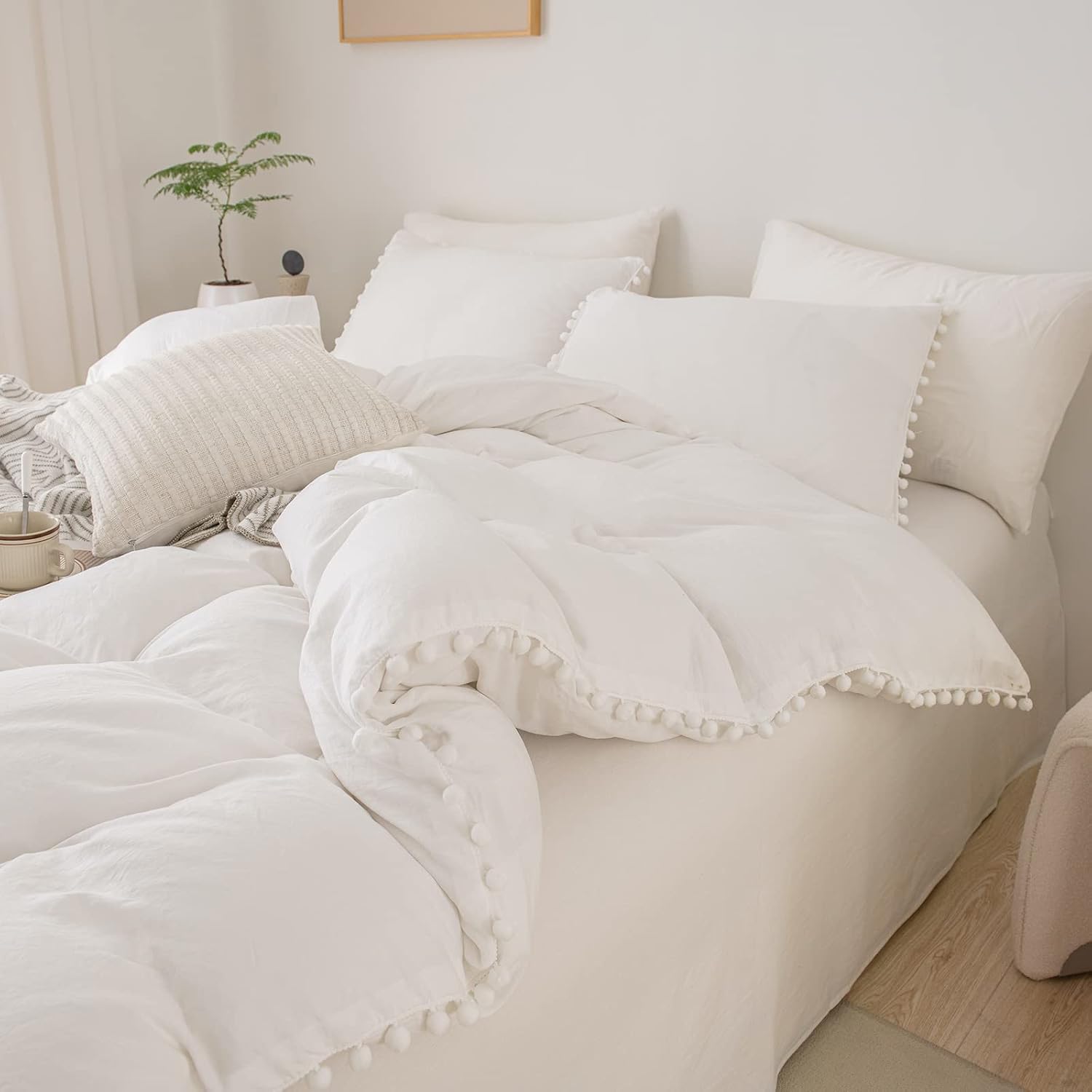 White Duvet Cover Set White Pom Pom Comforter Cover Set Twin Size 100% Washed Microfiber Girls Women Teens Room Decor Aesthetic Boho Bedding Set (Twin,White)