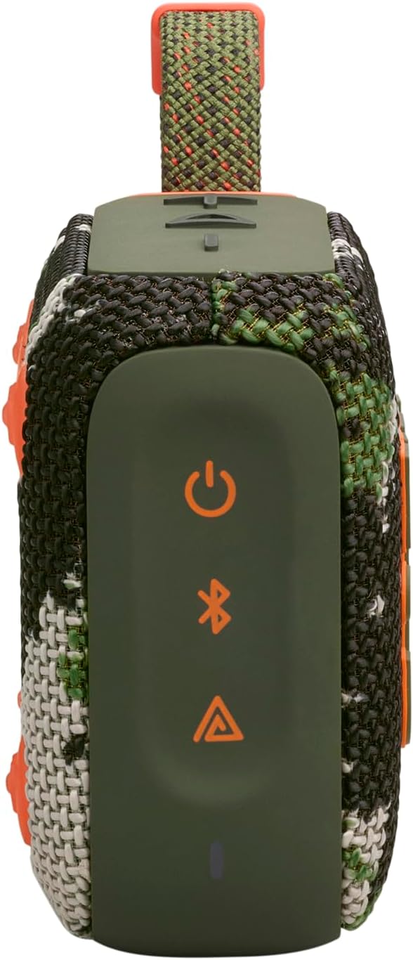 JBL Go 4 - Ultra-Portable, Waterproof and Dustproof Bluetooth Speaker, Big Pro Sound with punchy bass, 7-Hour Built-in Battery, Made in part with recycled materials (Squad)