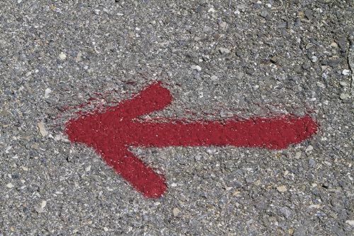 Image of Rust-Oleum 2564838 Professional Inverted Marking Spray Paint, 15 oz, Safety Red