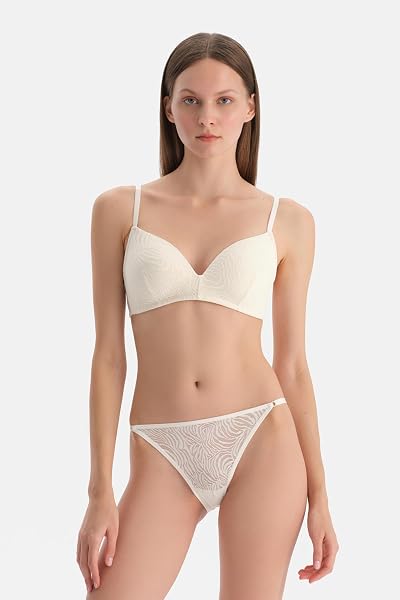 Dagi Ekru Dantelli Brazilian Külot