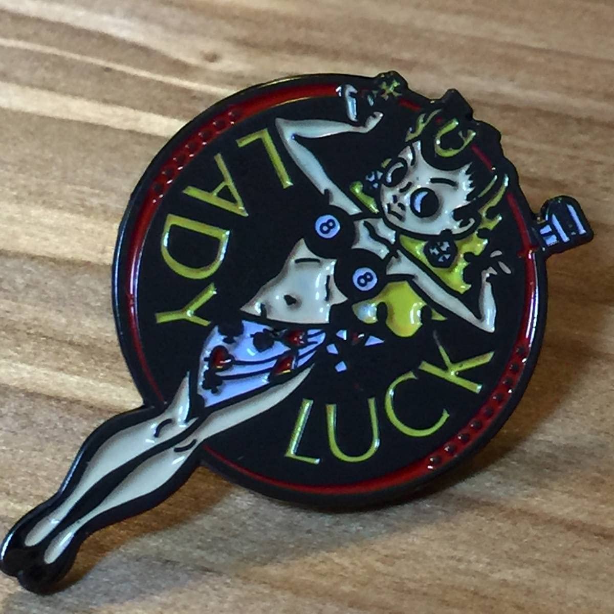 Amazon | LADY LUCK ハット ピン ピンバッチ ピンバッジ レディー