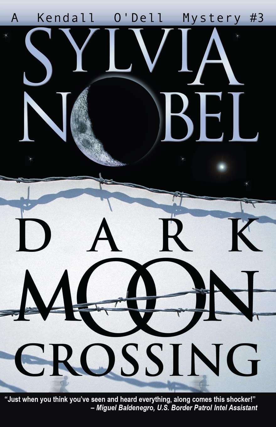Buy Dark Moon Crossing: A Kendall O'Dell Mystery: 3 — BookShops.in