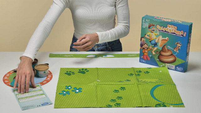 Hasbro Gaming ACH Du Kacke! - Gioco Di Società Per Bambini Con Plastilina E Benda - Versione Tedesca, 4+ Anni - 3