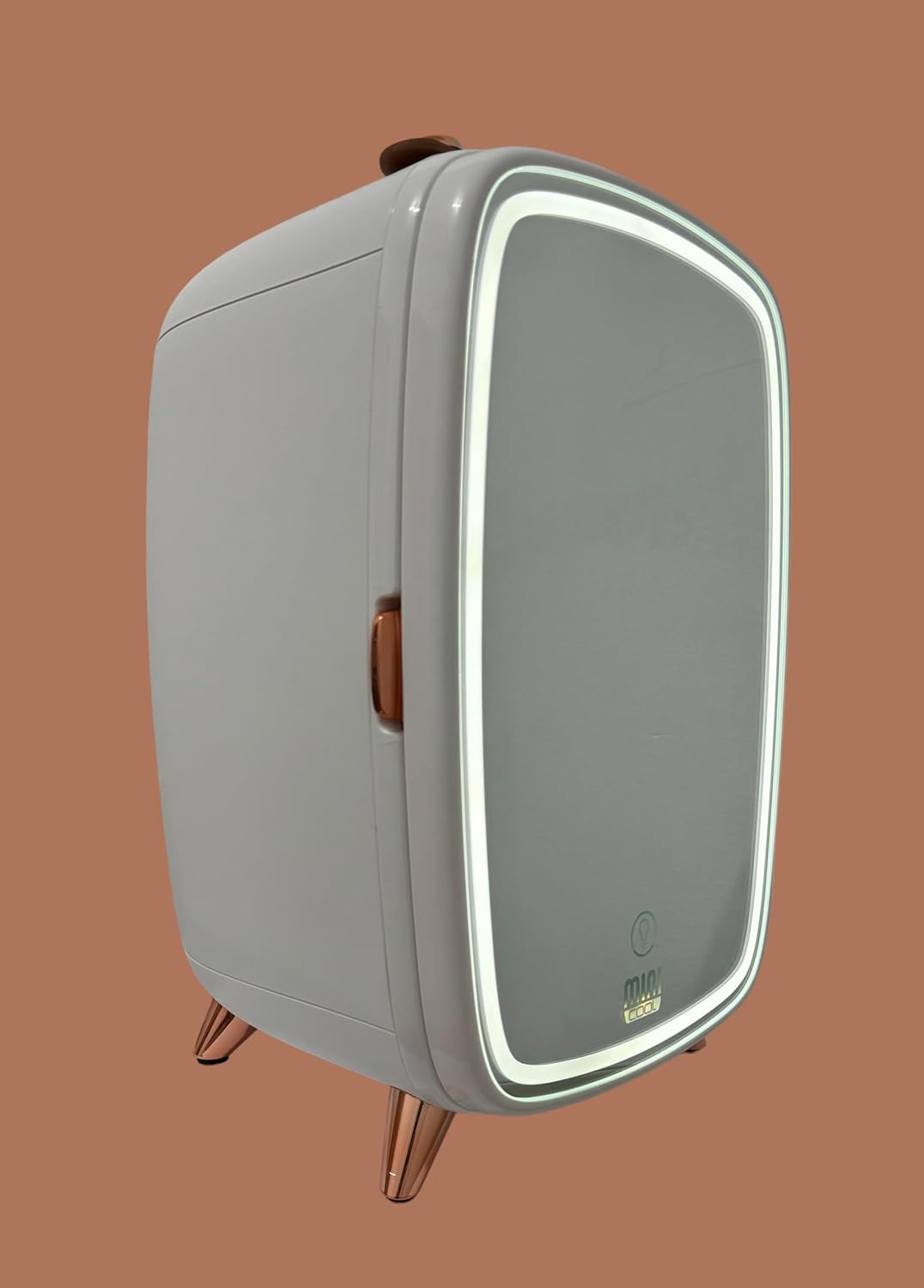 Mini Geladeira Beauty porta espelhada e LED – Review após 30 dias de uso