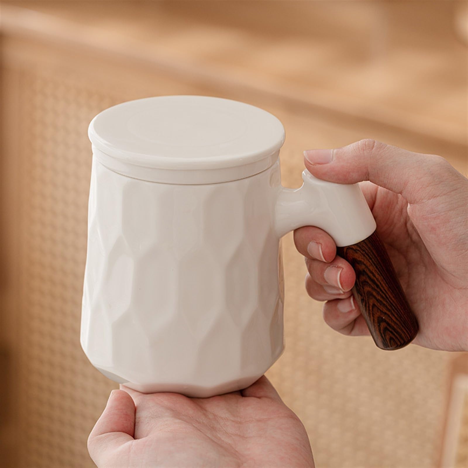 Becher Chinesische weiße Porzellan-Büro-Tasse mit Deckel, Tee-Trennung, Teetasse, Heimbecher, Teetasse, Wassertasse, Kaffeetasse Kaffeetasse(Color:A)