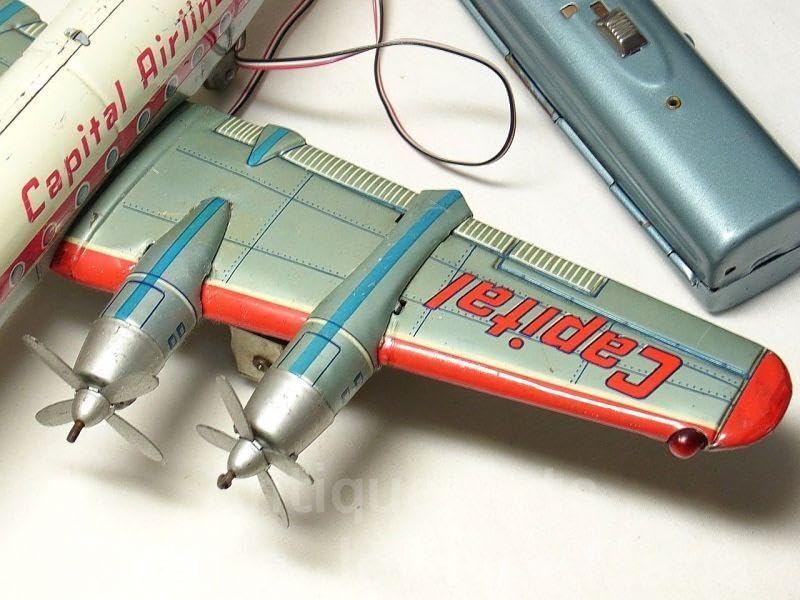 Capital Airlines ブリキのリモコン飛行機 １９５０年代　日本製 Capital Airlines ブリキのリモコン飛行機 1950年代 日本製