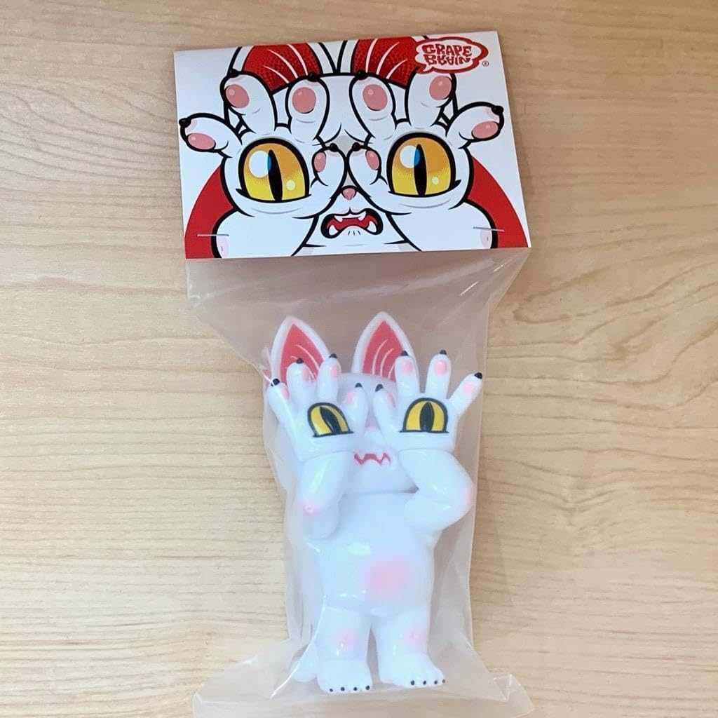 GRAPE BRAIN グレイプブレイン ジゴクネコ 白 ソフビ フィギュア GRAPE