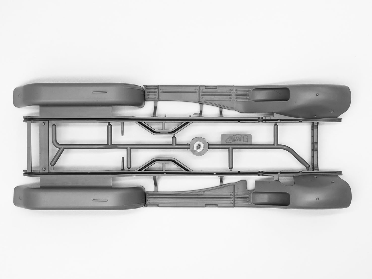 ICM 24012 – 1/24 Mercedes Tipo G4, Aperto Esecuzione, Gioco