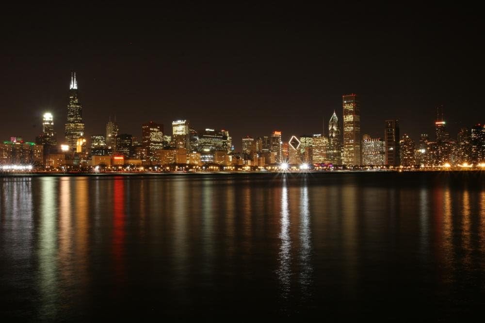 Wallmonkeys Chicago Skyline Wall Mural Peel and Stick Graphic (18 in W x 12 in H) WM115691