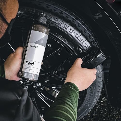 Miniatura 7 de CarPro PERL Líquido protector para plástico y goma, de 500 ml.