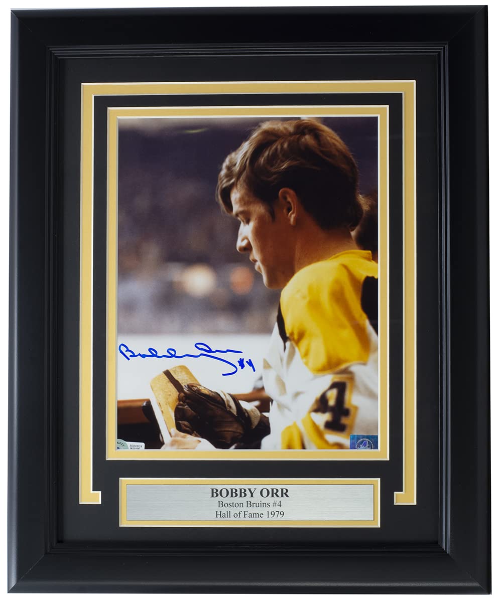 Bobby Orr Signed Framed 8x10 Boston Photo BAS