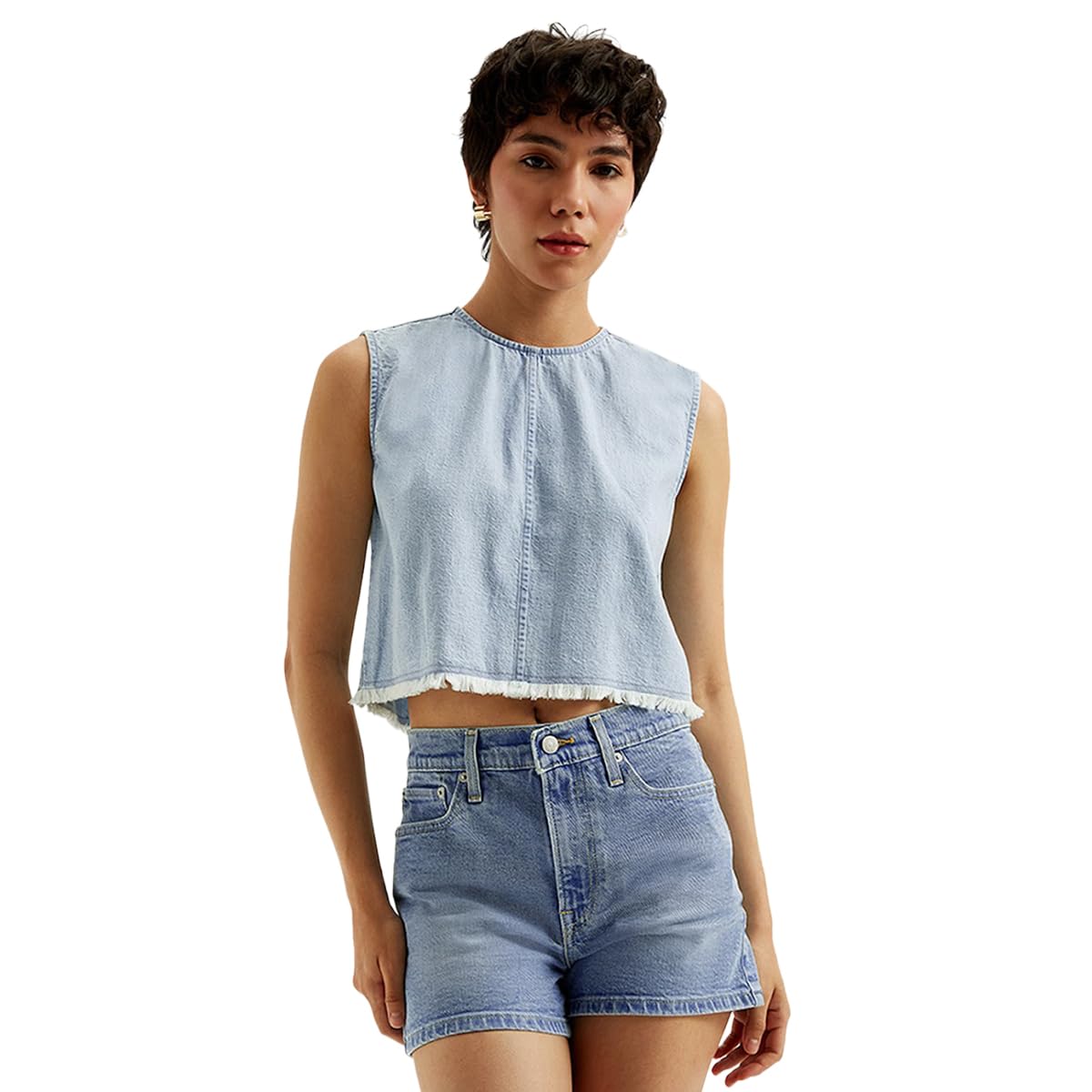 levi's Women's Solid Round Neck Top-picture-34