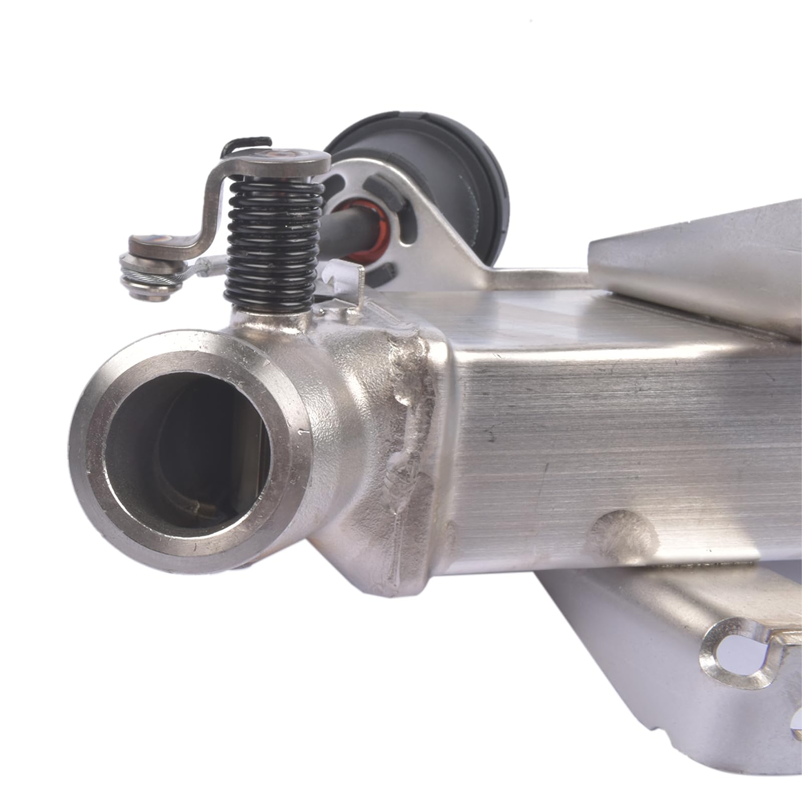 Bisenya Enfriador de válvulas EGR Compatible con Master 2.3 Trafic 2.0 Movano 2.3 Vivaro 2.0 Primastar 2.0 NV400 2.3 Diesel 8200719993 8200620695 147356011R