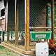 2 Stück Futtertrog Hühner, Hühner Futterspender mit Clips Vielseitiger Hängende Zaun-Futtertrog Chicken Feeder für Enten Gänse und anderes Geflügel (Dunkelgrün)