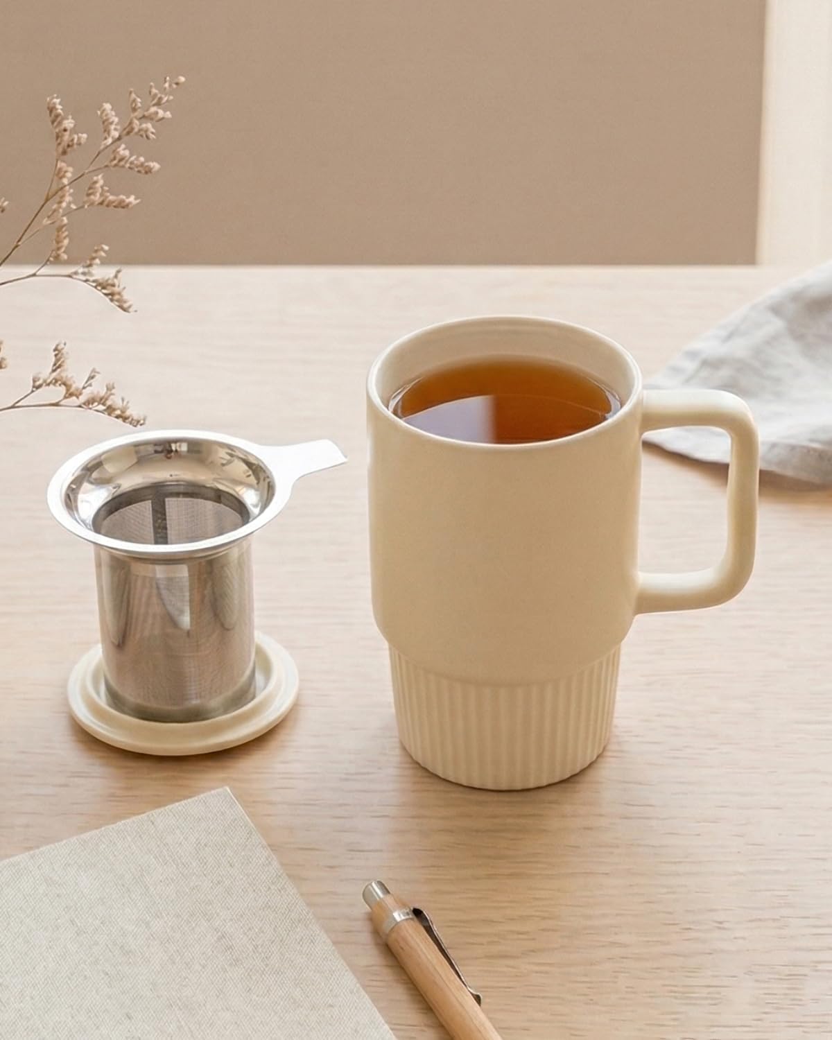Ceramic Tea Mug with Stainless Steel Infuser and Lid, Ribbed Loose Leaf Tea Cup, Comfort-Grip Curved Handle, Minimalist Aesthetic Coffee Mug for Home Office, 20oz (Matte Buttercream)
