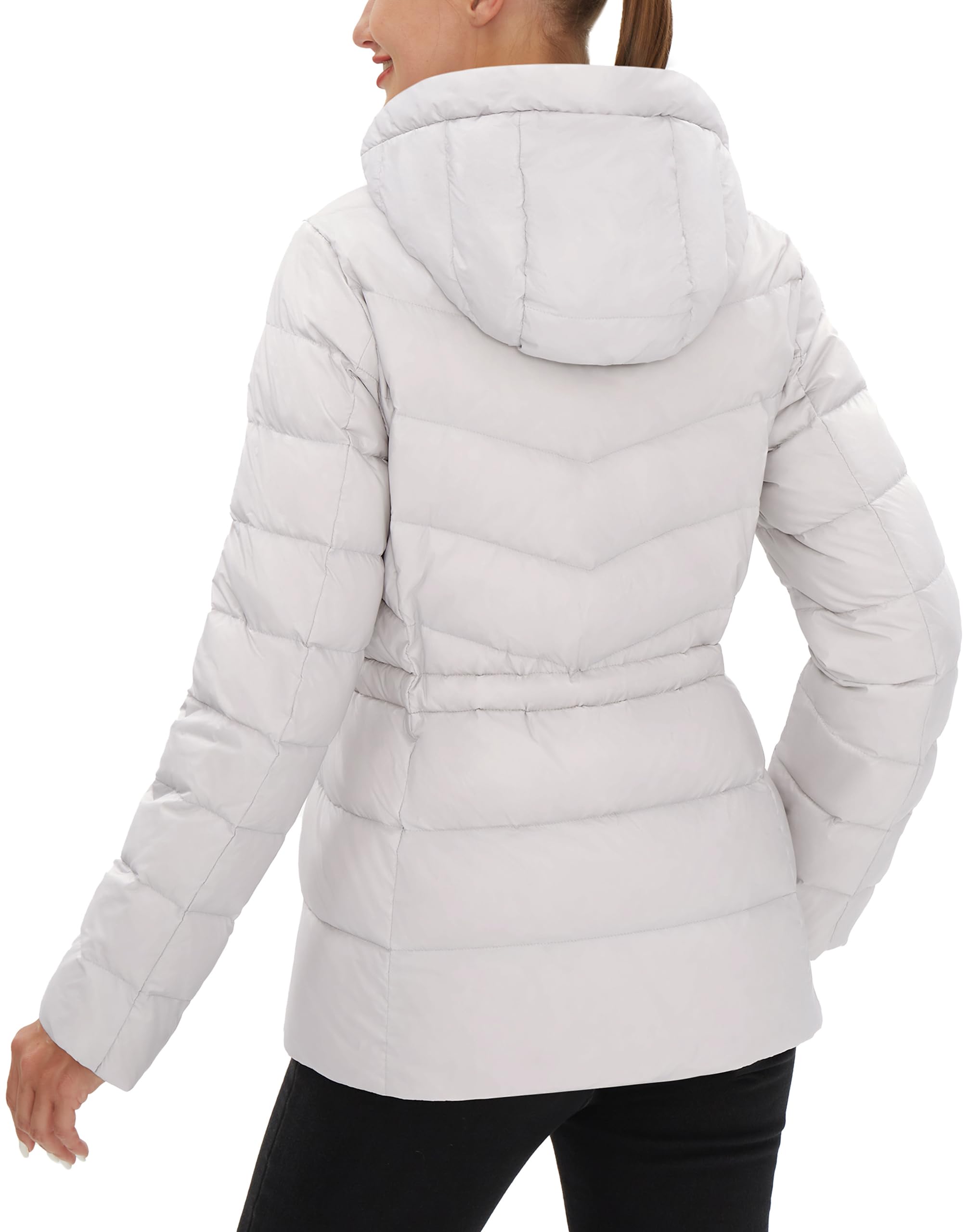 Piumino da donna leggero con cappuccio