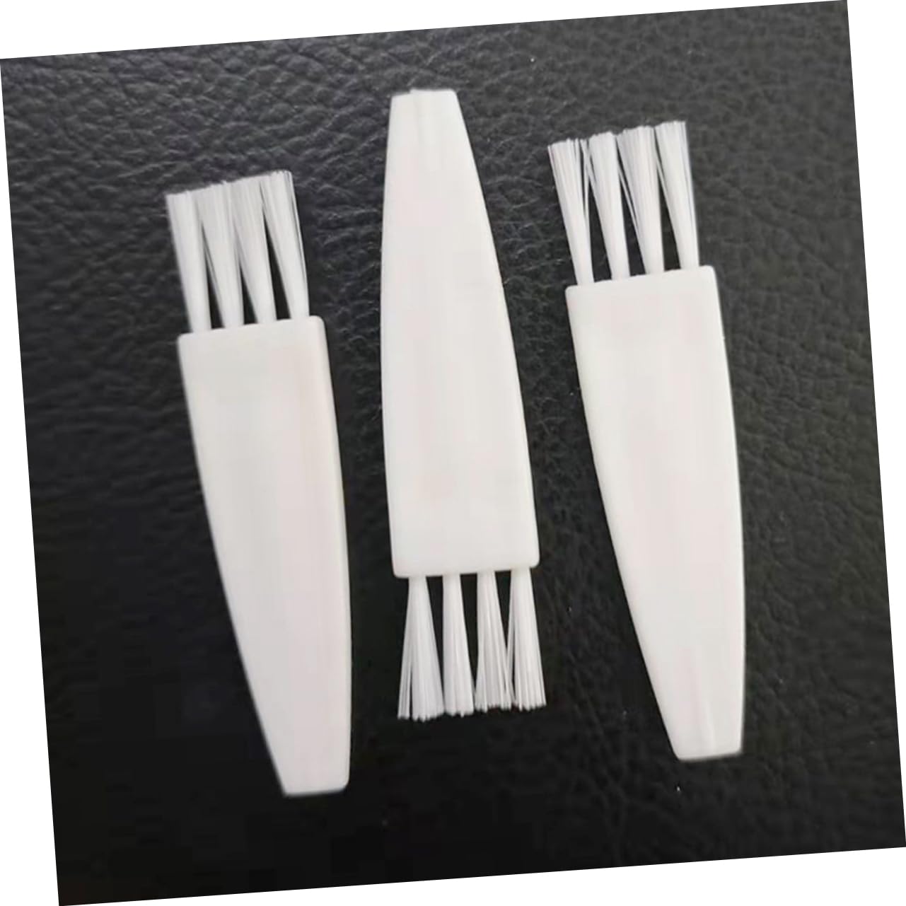 Didiseaon 100pcs Brush Dedusting Keyboard Cleaner Brush Lightweight Cleaning Brush Small Size Cleaning Brush Multifunctional Cleaning Brush Comfortable Grip Brush Keyboard Brush White