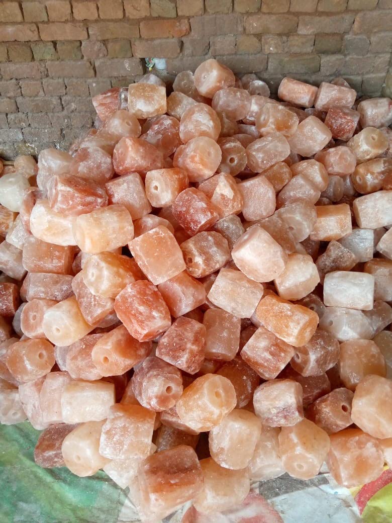 MTV Himalayan Rock Salt Animal Licks (2 kg- 3Kg)(Pack of 2) (B09LQRTN8F) Amazon Price History, Amazon Price Tracker