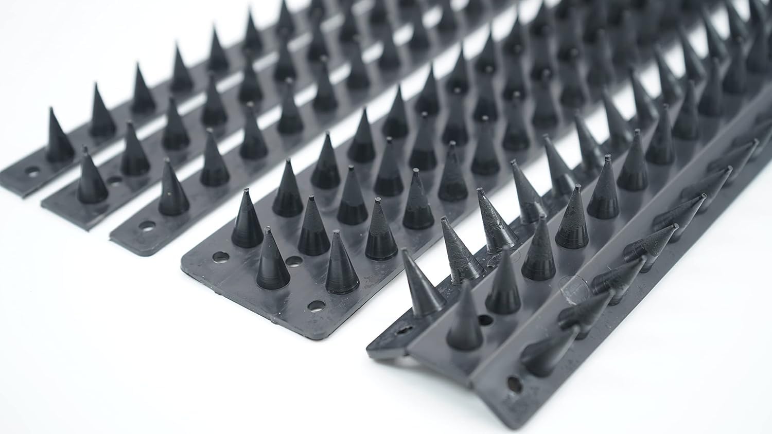 Eco Fence Wall Spikes Garden Security. Anti-Climb Cat And Bird Deterrent Intruder Deterrent. Made In The UK Pigeon Spikes Pest Control For Gardens - Black 40 Pack - 20M to 60M