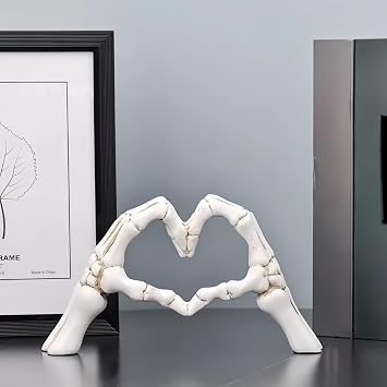 Halloween Heart Hands Sculpture, White Skeleton Hands Love Ornaments Heart Finger Sign for Shelf Decor Home Desktop Ornament