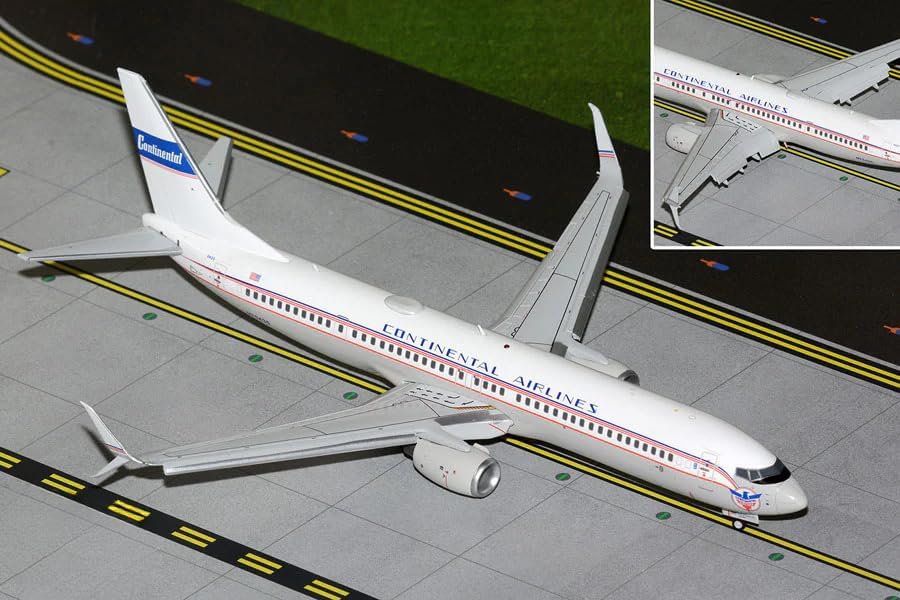 Gemini200 United Airlines Boeing 737-900ER Continental Retro Die-Cast Model, 1:200 Scale, All Metal Construction, Flaps Down, N75435 with Display Stand