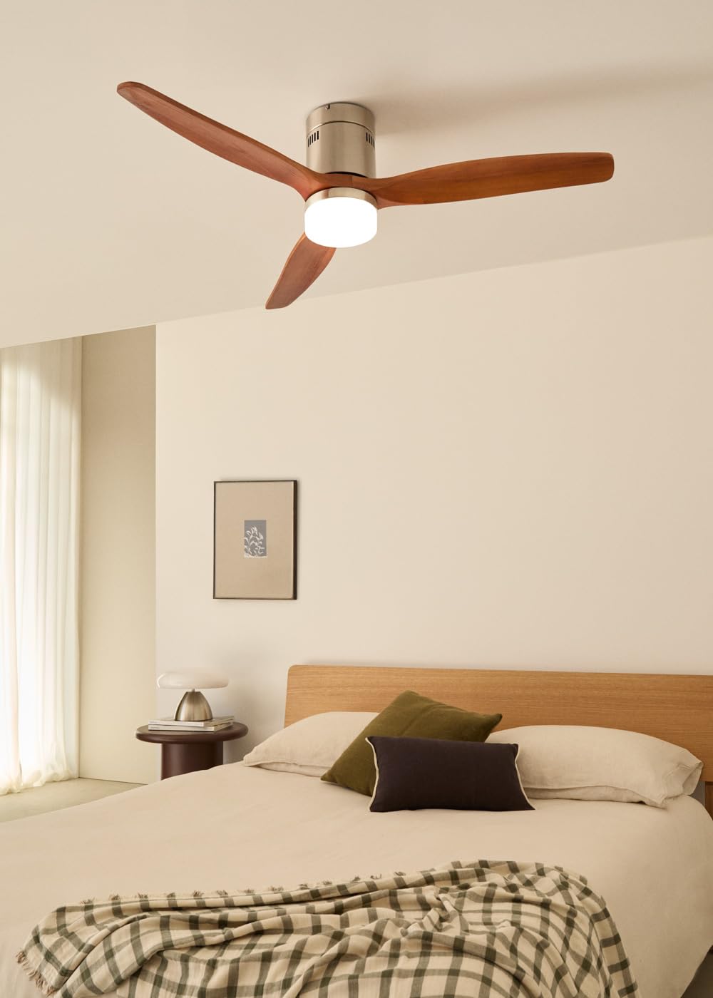 CREATE / WINDCALM NATURAL WOOD M/Ventilador de techo con luz níquel aspas madera oscura y mando / 40W, Temporizador, Ø132 cm, 6 velocidades, 3 temperaturas de luz, función verano-invierno