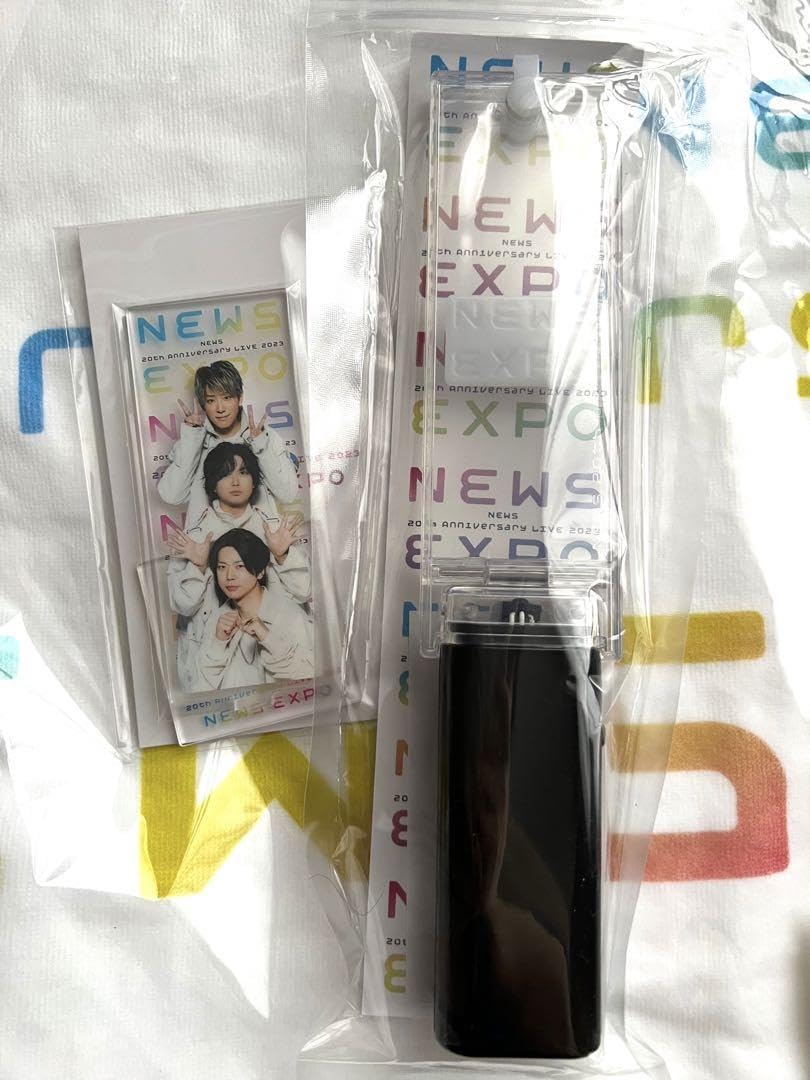 Amazon.co.jp: NEWS アクリルスタンド ペンライト セット 74 : ホビー 