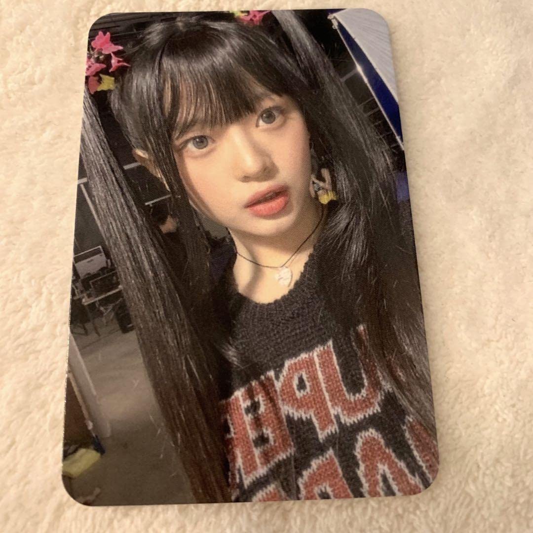 Amazon.co.jp: new jeans ハニ トレカ hanni 22 : おもちゃ