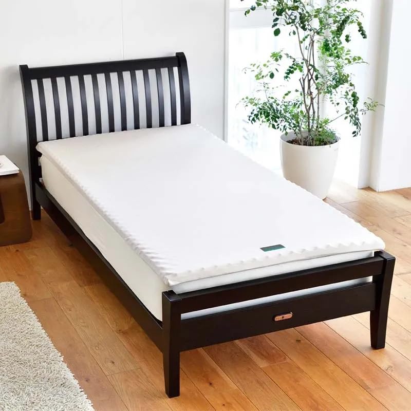 Amazon｜西川 RAKURA マットレスパッド トッパー シングル 246010607