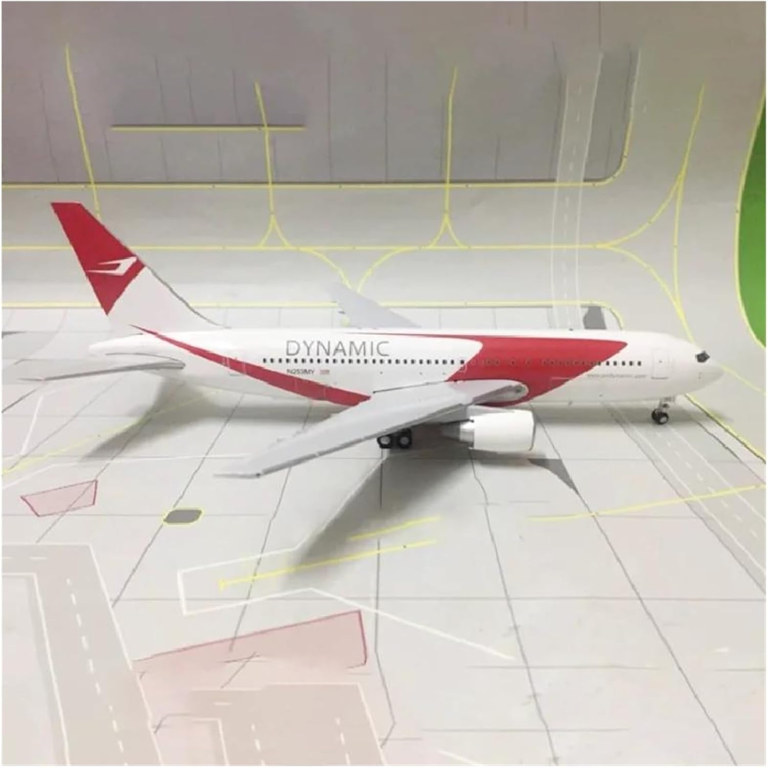 1 200 for Powered Aviation Boeing 767-200 N253MY Die Cast Metal Miniature Model Gift Hobby Playgame Kit