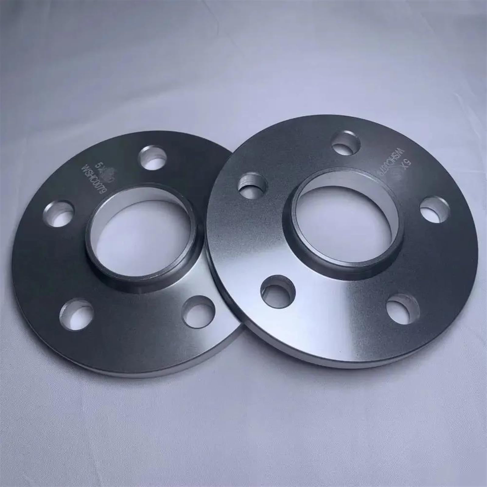 Entretoises de roue 5x100 de 15mm pour donner un look sportif à votre voiture de tous les jours