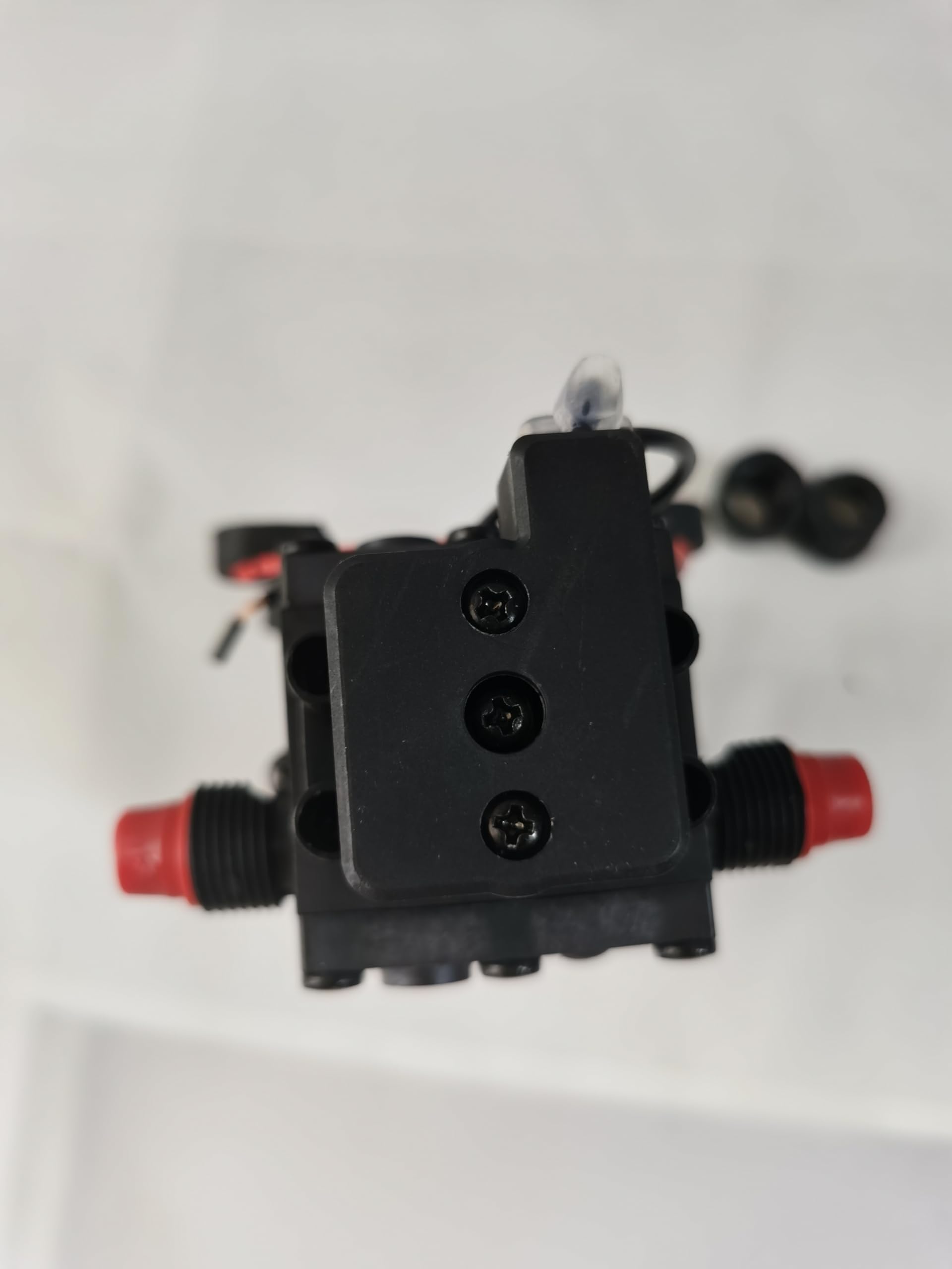 CYBERNOVA DC 24V 6-7L /MIN Pompe à membrane intelligente (avec pressostat) Pompe à eau auto-amorçante silencieuse pour Caravane/Bateau/Jardin/Gamper Nettoyage/Pulvérisation