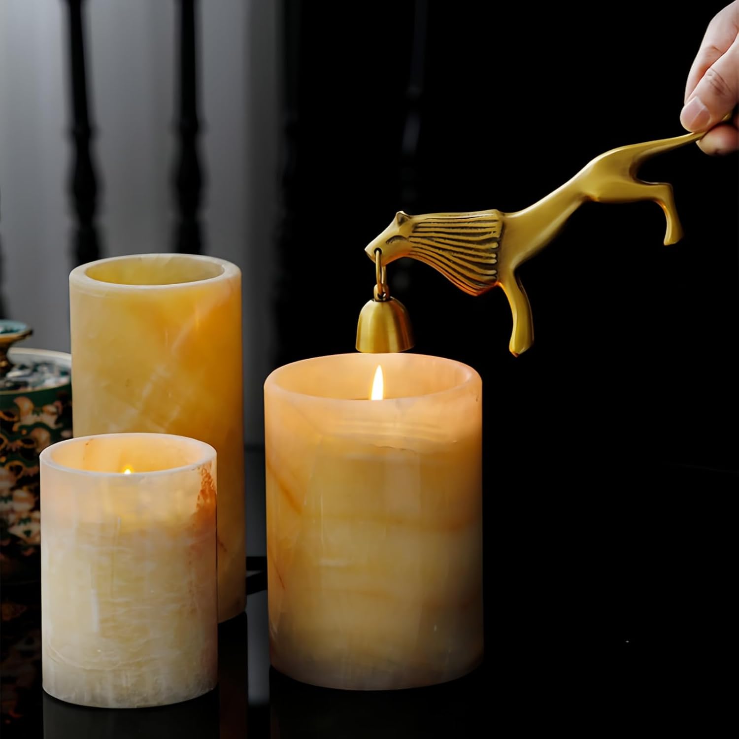 Brass Lion Candle Snuffer,Elegant Candle Extinguisher with Bell, 8.5 Inch Handheld Candle Douter for Home Décor, Gift, and Candle Care,Vintage Gold Finish