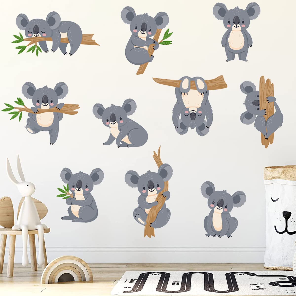 Stickers muraux enfant koala et branche arbre - Décoration murale bébé autocollante