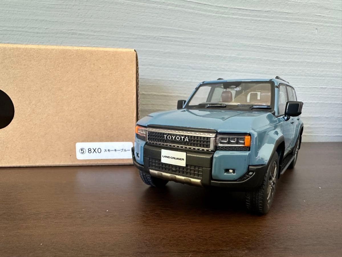 1 30 色見本ミニカー ランドクルーザー 店頭展示用 売り 7台 カラー