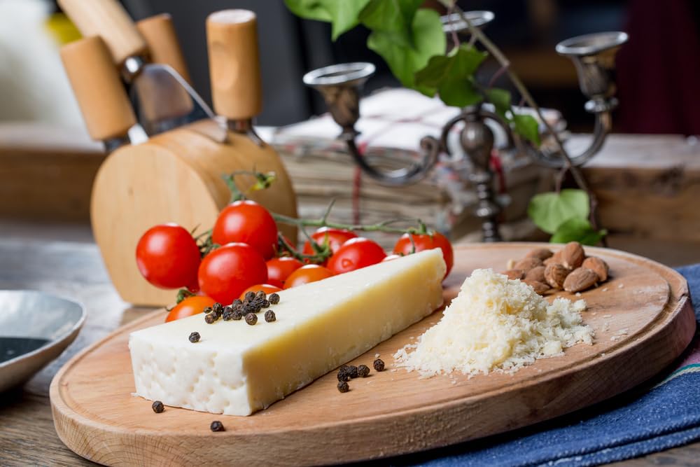 Sanniti Grated Pecorino Romano, 5 lb Bag | Authentic Italian Sheep’s Milk Cheese | Sharp, Savory Flavor for Pasta, Pizza & Cooking