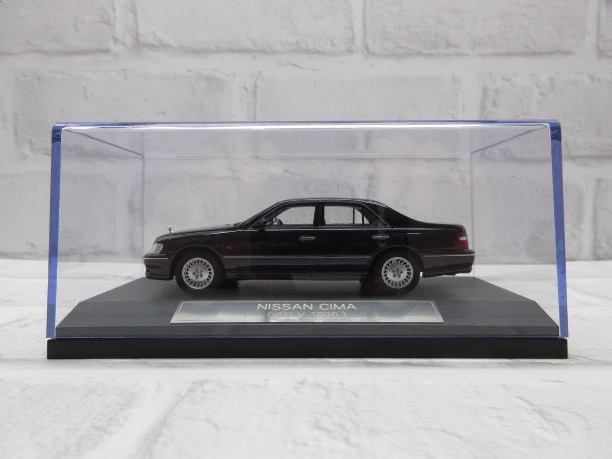 1/43 日産 Y33 シーマ 41LV 1996 ダークブルー 1/43 日産 Y33 シーマ 41LV 1996 ダークブルー - メルカリ