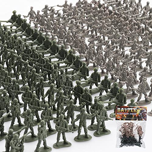 ViiKONDO 100 Pcs Army Men 1/72 Mini 2.5cm Toy Soldier Classic Green VS Tan Plastic Action Figure WWII Military Sandbox War Scene