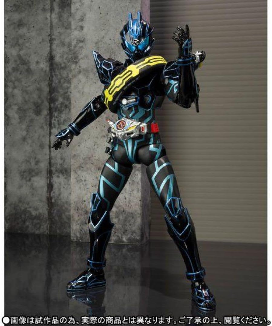 【限定】LUKIA ニコライバーグマン SSVW164 白蝶貝 セイコー ルキア＞から、デビュー25周年を記念し、人気フラワー