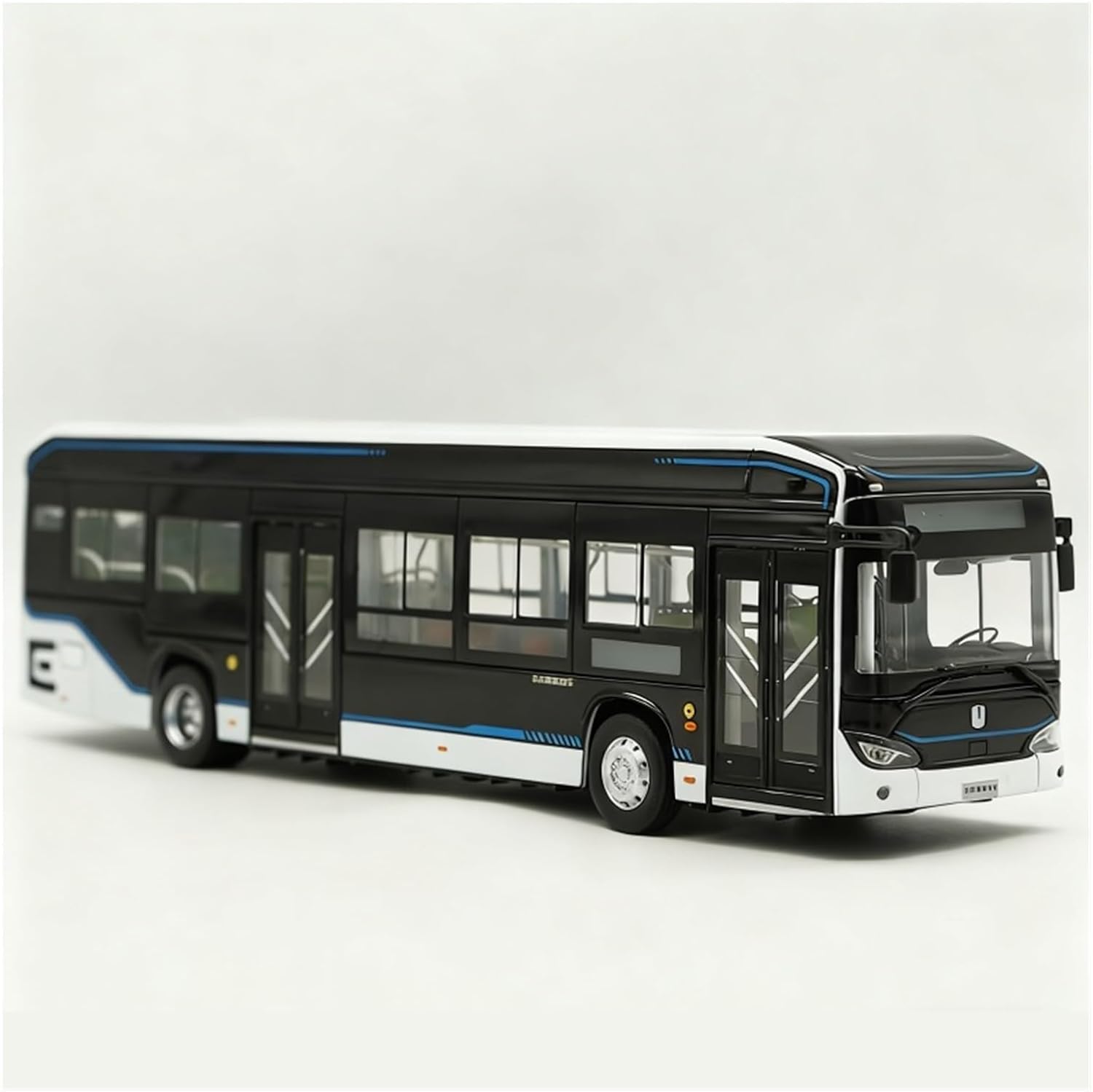 Model Toy Car 1:43 for Geely Pure Electric Buses Model Diecast Car Home Decor Collected Hobby Toys