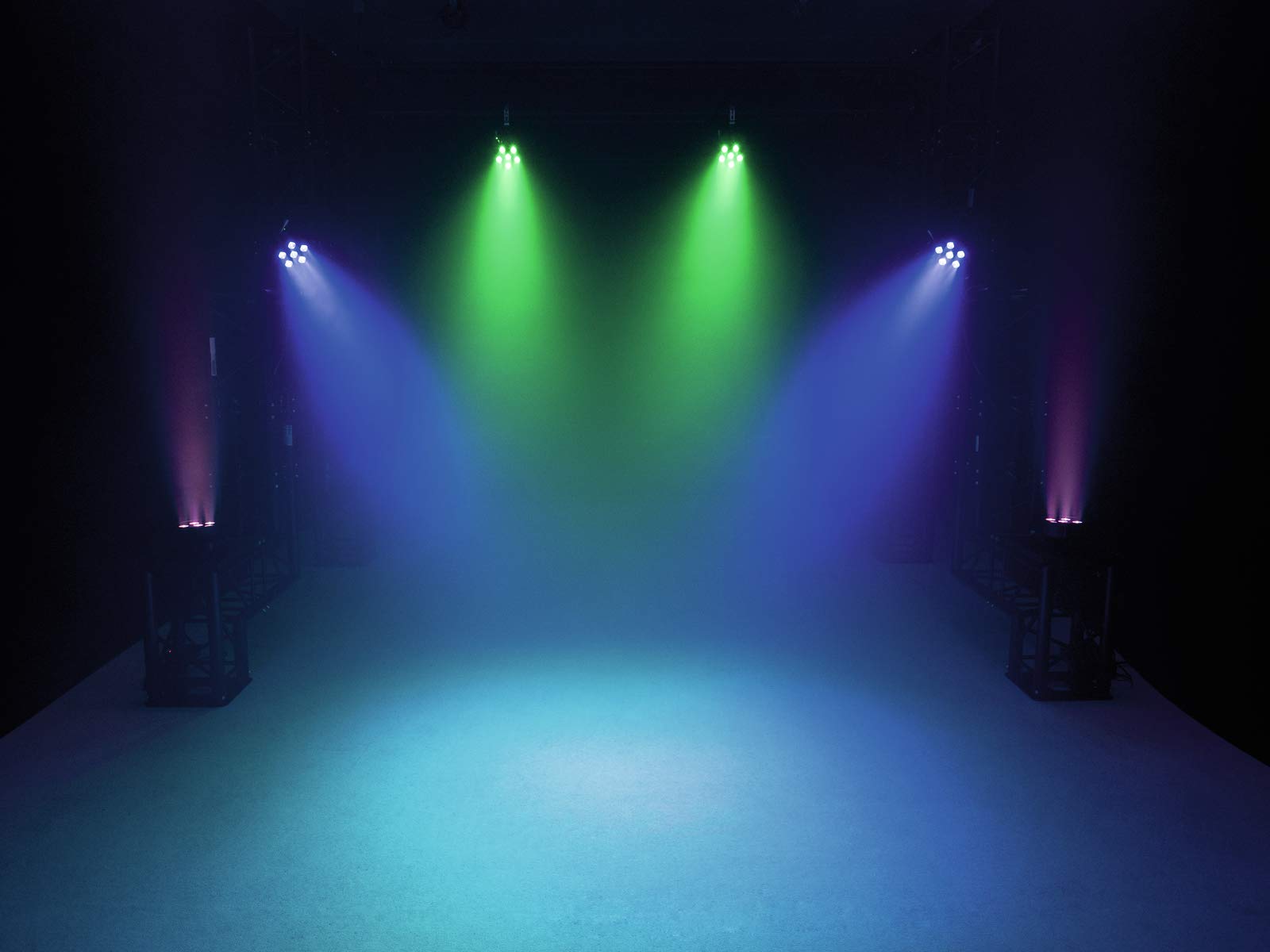 Eurolite LED SLS-6 TCL Spot 4er Set
