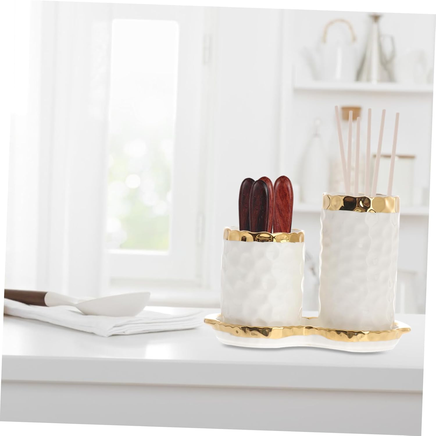 Garneck 1set Creative Ceramic Utensil Holder Multipurpose Chopstick Organizers Drainage Saucer Elegant Design for Kitchen Storage and Organization