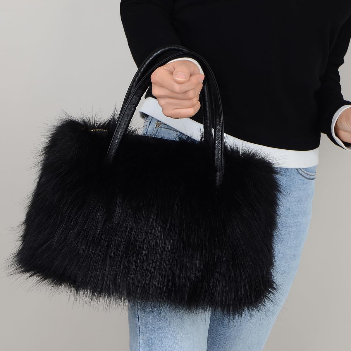 Furry Tote Bag for Women Fuzzy Faux Fur Large Tote Handbag Cute Soft Fluffy Purse Ladies Satchel - Image 2
