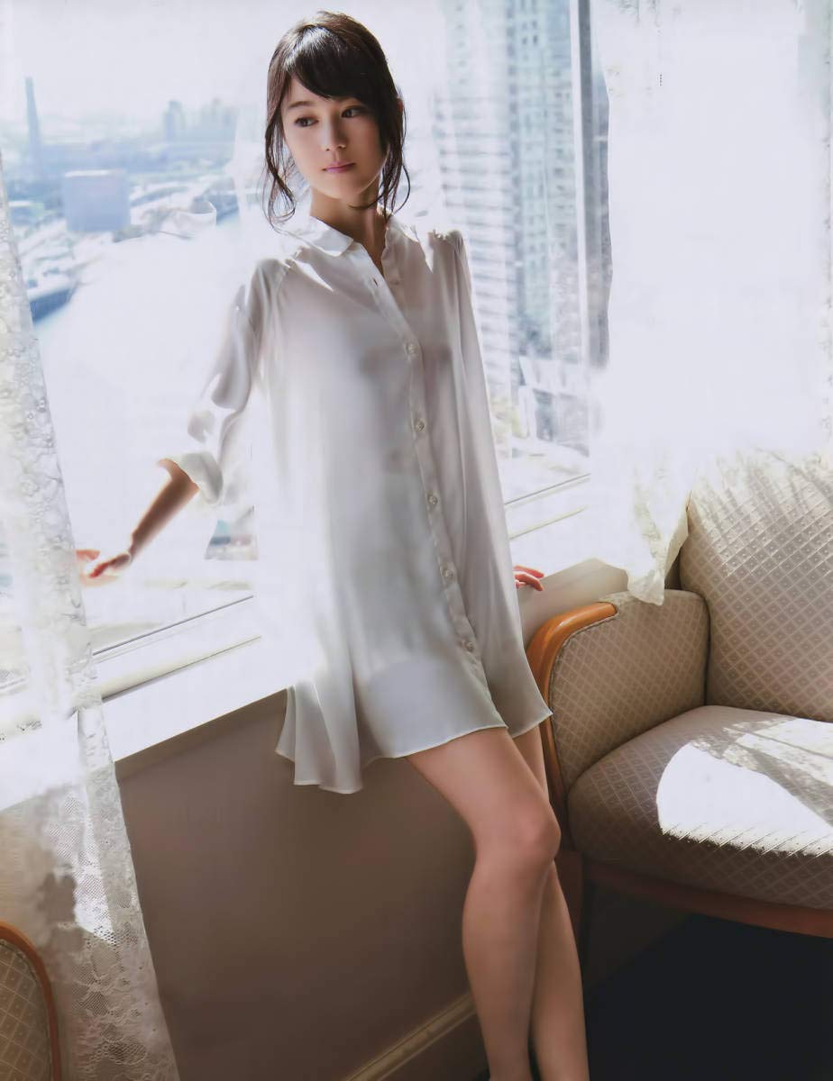 乃木坂46 - 乃木坂46　生田絵梨花　生写真　ひかる ikutaerika.jpg?impolicy=lt&
